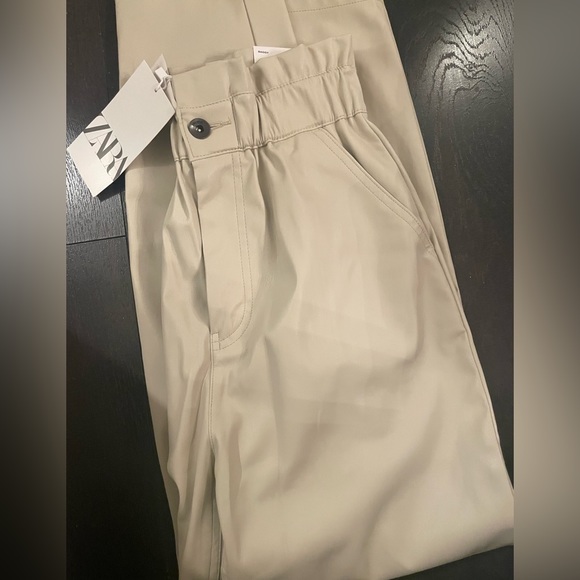 🔥🔥PRICE DROP-ZARA FAUX LEATHER BAGGY PANTS - Picture 5 of 7